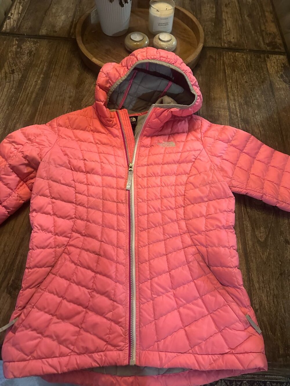 The North Face Girls Large 14/16 Coral Pink Quilted Hooded Jacket